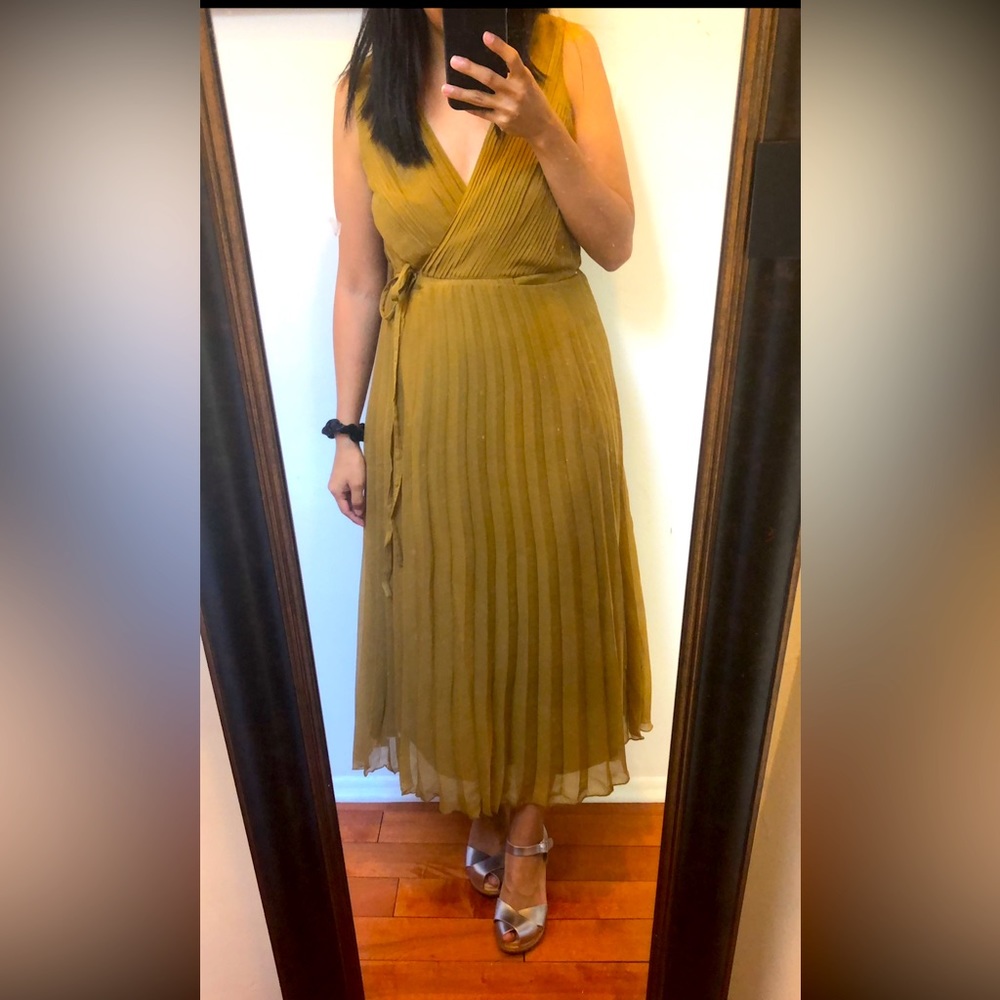 Asos size 8 mustard yellow side tie pleated dress